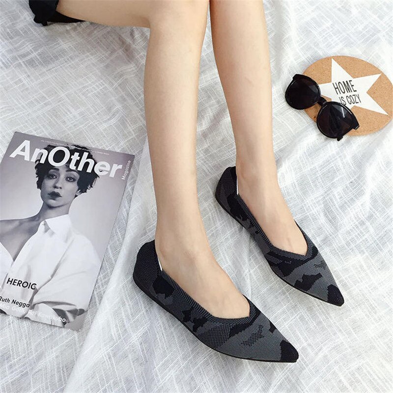 2019 Women's Flat Shoes Ballet Shoes Breathable Knit Pointed Shoes Moccasin Mixed Color Women's Soft Shoes Women Zapatos De